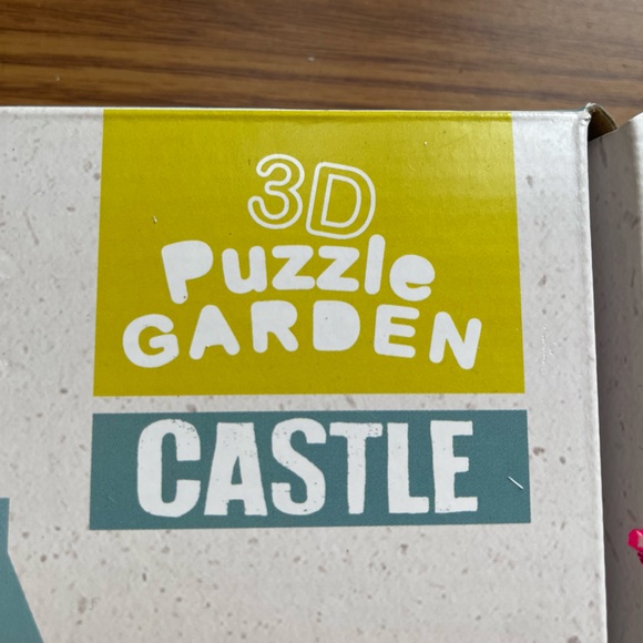 Build & Grow 3D CASTLE Puzzle Garden Kit. Let your child learn through play. - Picture 4 of 16